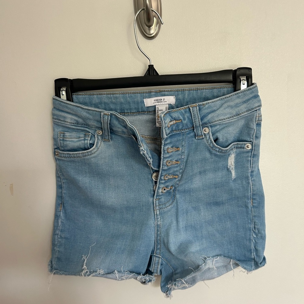Women’s forever 21 Jean shorts